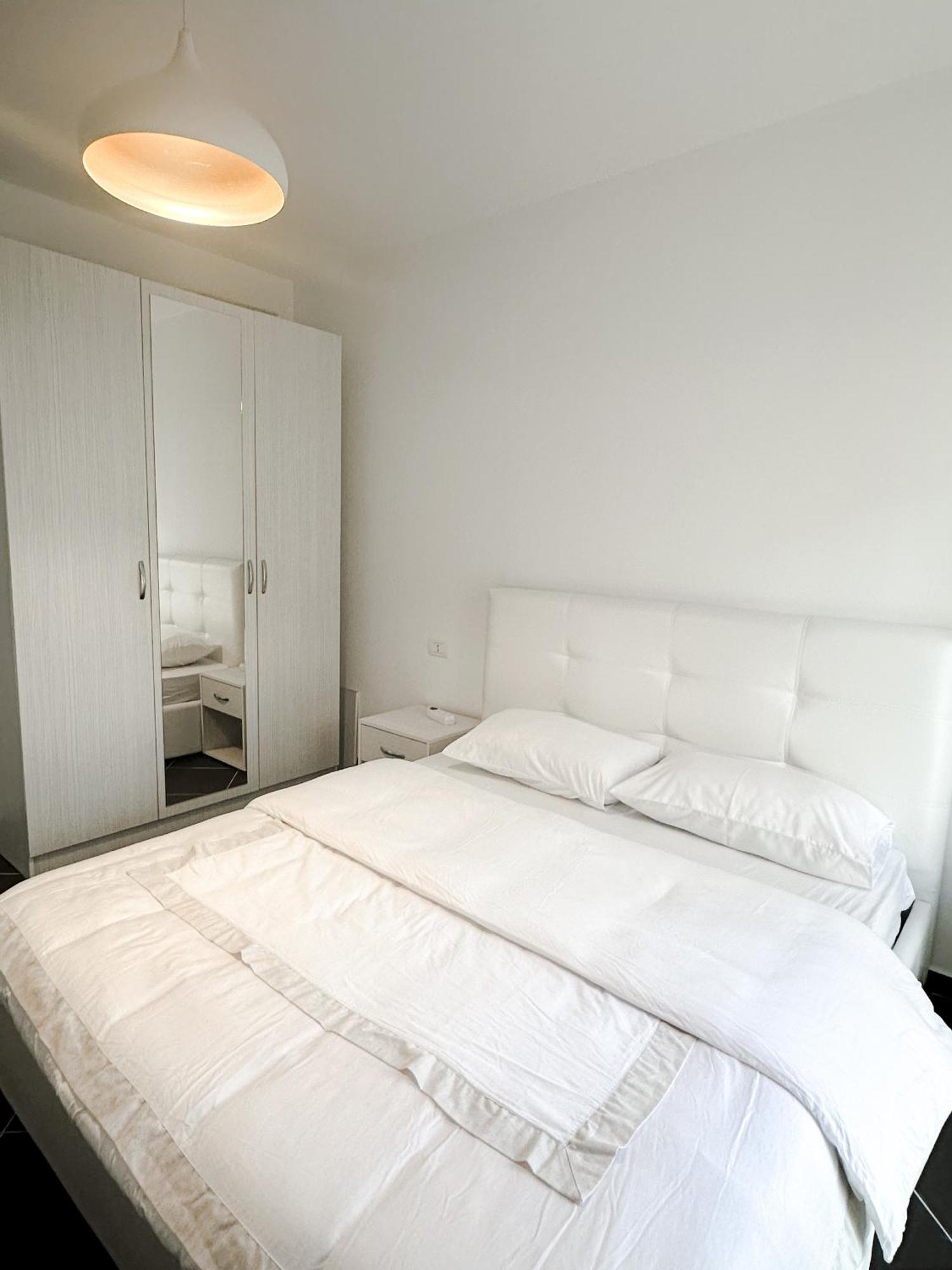 Sea View Apartments Durrës Eksteriør bilde
