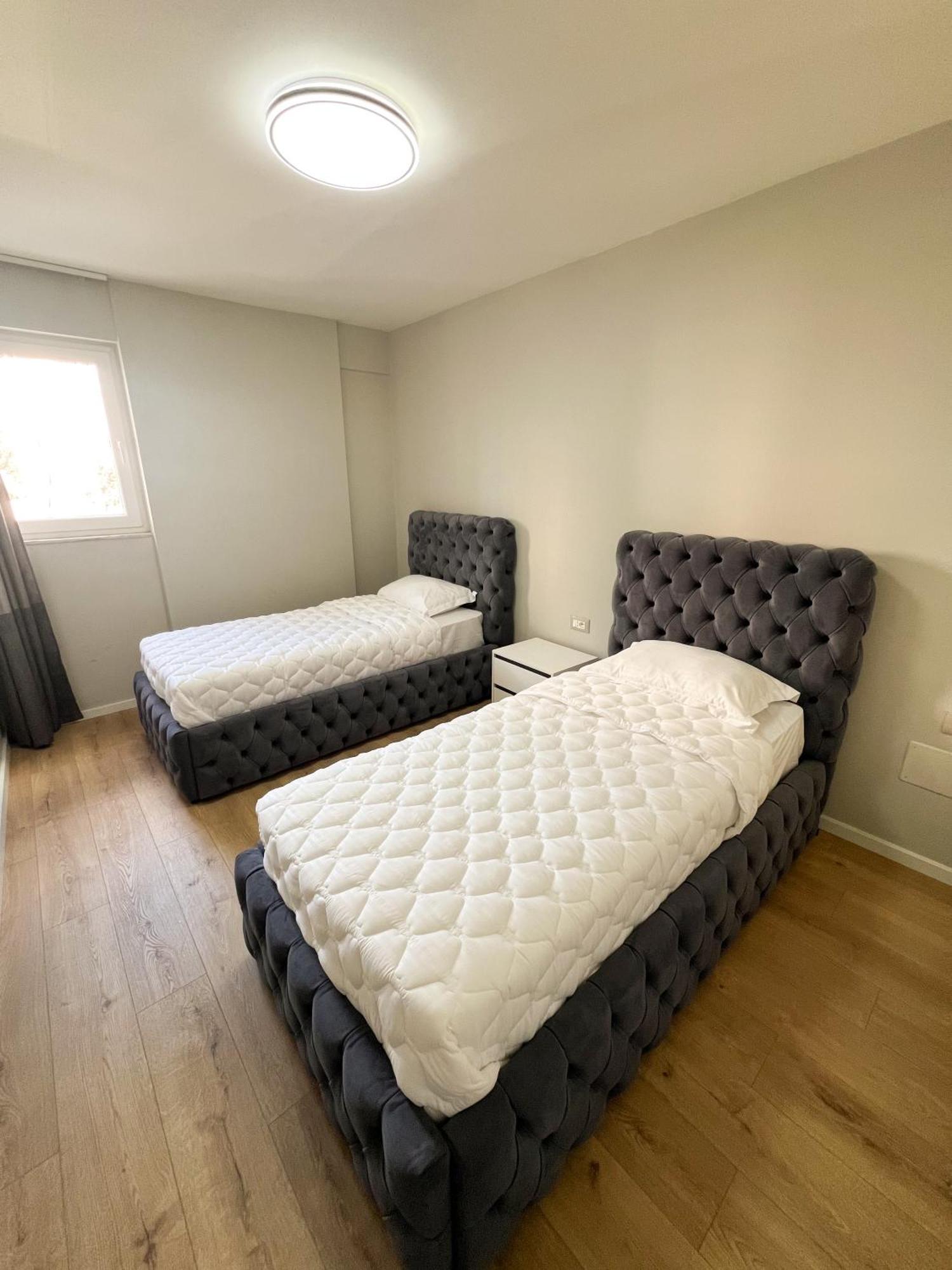 Sea View Apartments Durrës Eksteriør bilde