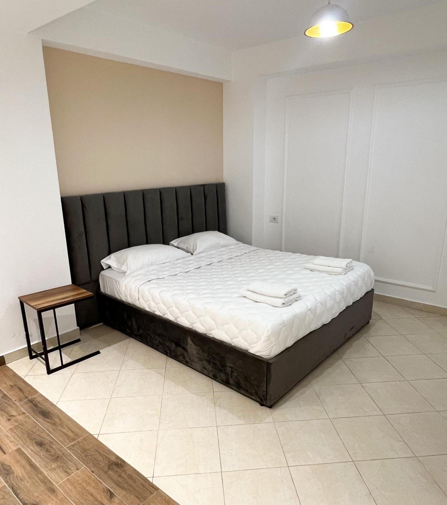 Sea View Apartments Durrës Eksteriør bilde